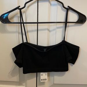 Black urban crop top. NWT